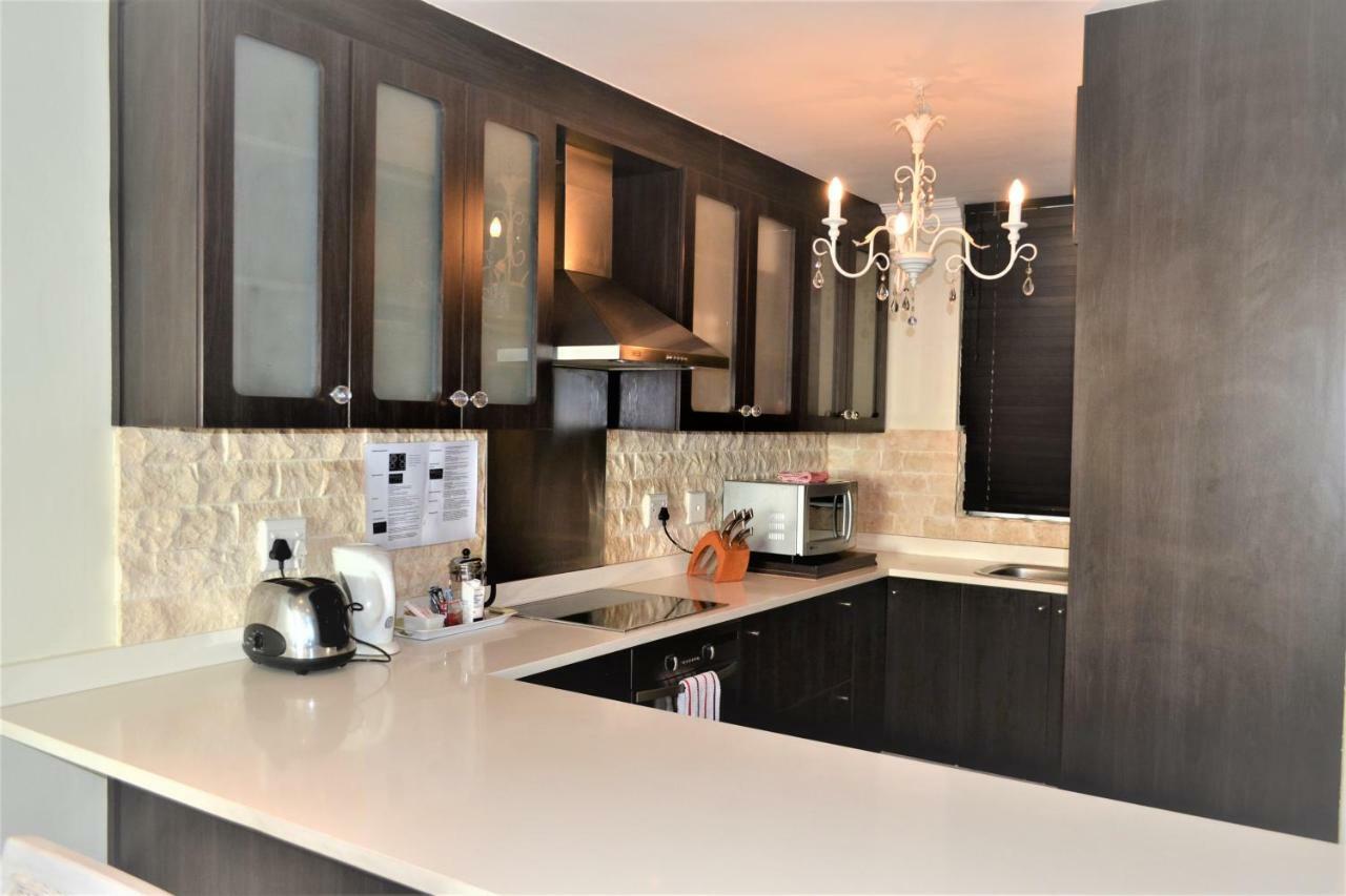 Umhlanga Getaways Apartment Durban Exterior photo